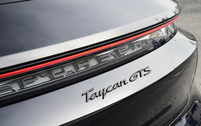 Porsche Taycan cena 519900 przebieg: 3500, rok produkcji 2023 z Kietrz małe 742